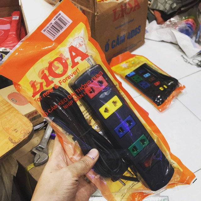 Ổ cắm LiOA 4TS3(3m dây) chính hãng
