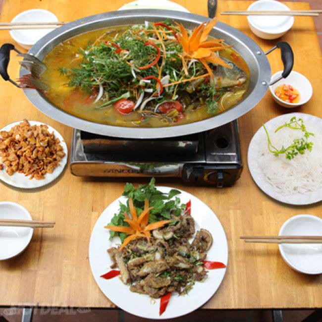 Khay lẩu cá chép om dưa