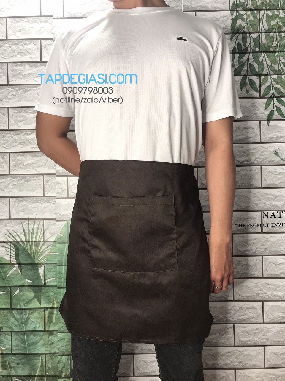 TẠP DỀ NGẮN PHỤC VỤ MÀU NÂU