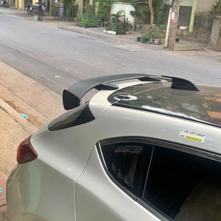 Đuôi gió Thể thao mazda3,mazda2 Hatchback , Cộc Lắp Được Cho Tất Cả Các Đời