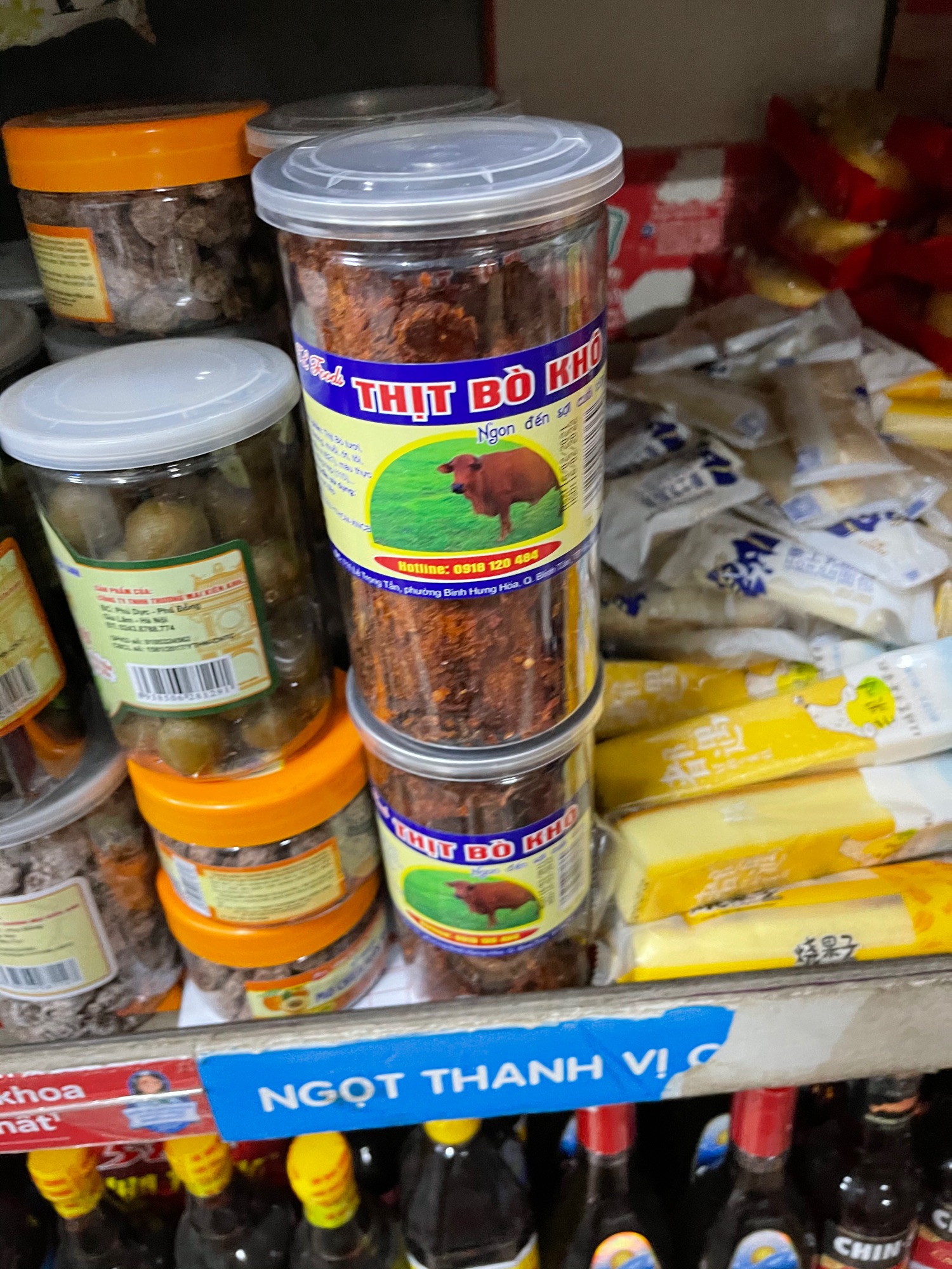 Thịt bò khô miếng hộp 250g