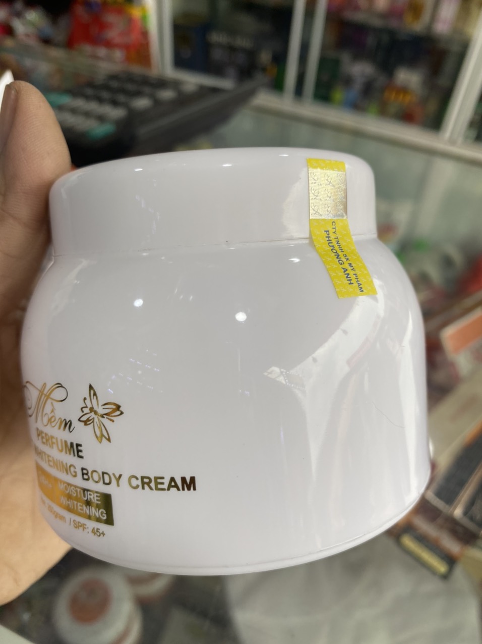 KEM dưỡng trắng da BODY MỀM A COSMETICS
