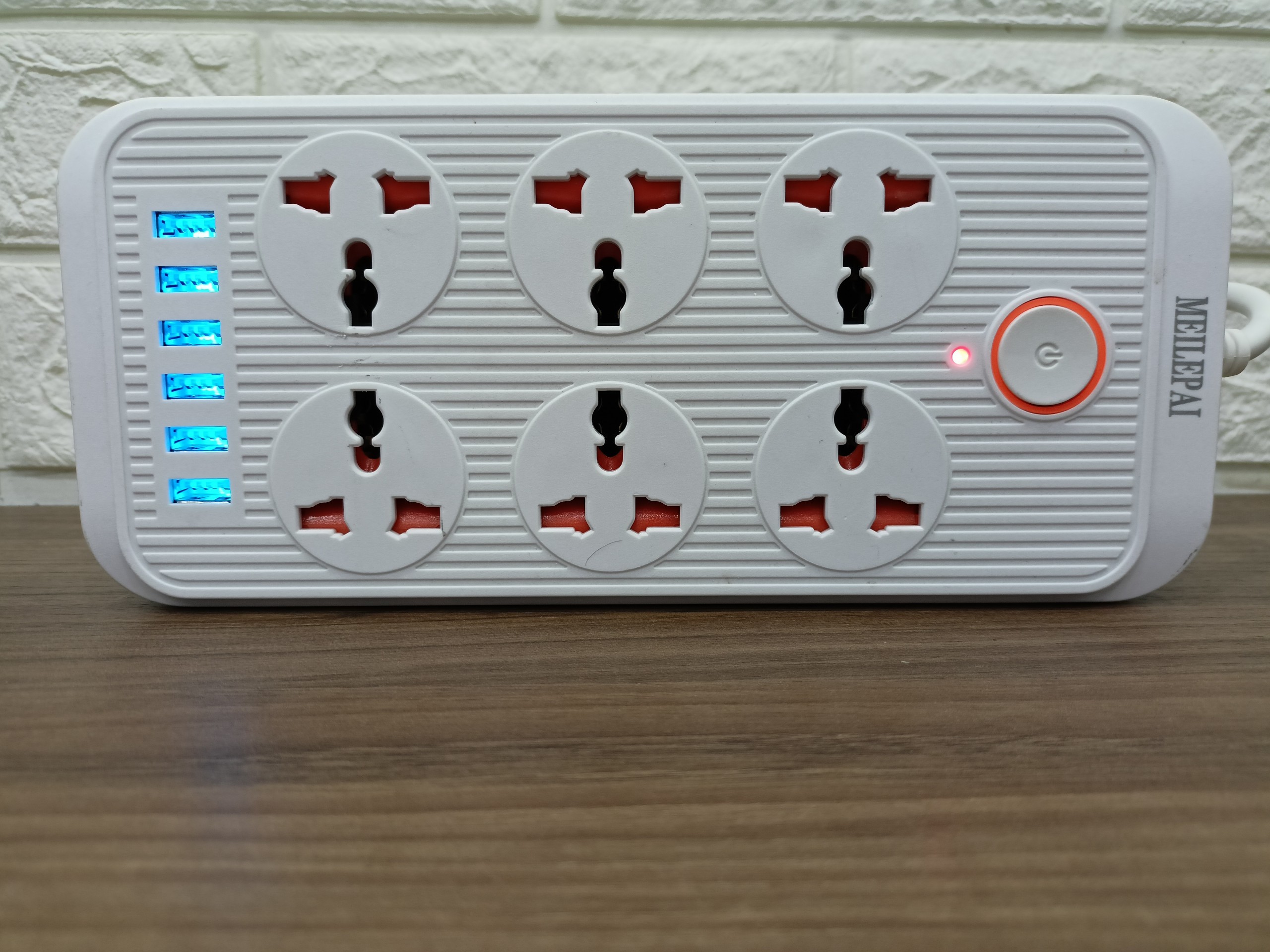 Ổ CẮM ĐIỆN ĐA NĂNG THÔNG MINH CÓ 6 CỔNG USB SẠC NHANH AN TOÀN CHỐNG GIẬT SIÊU TIỆN LỢI - Ổ CẮM ĐIỆN 3 PHÍCH CẮM 6 CỔNG USB CHỐNG CHÁY NỔ