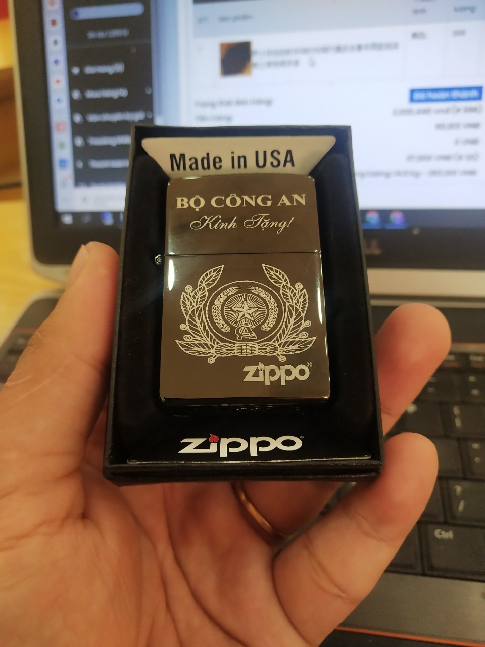 [HCM]Zippo Khắc Laze Logo Bộ Công - An Đen