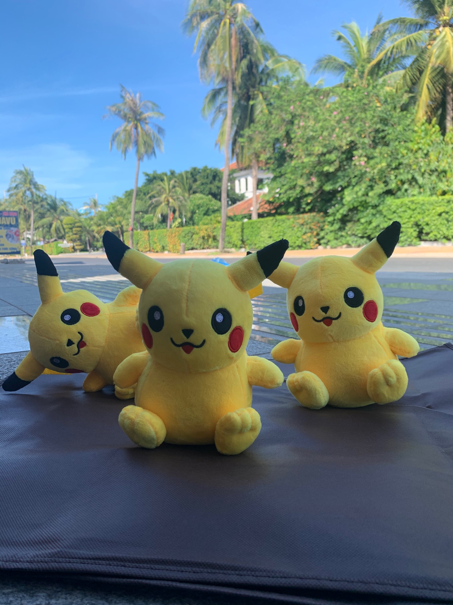 Thú bông pikachu 01