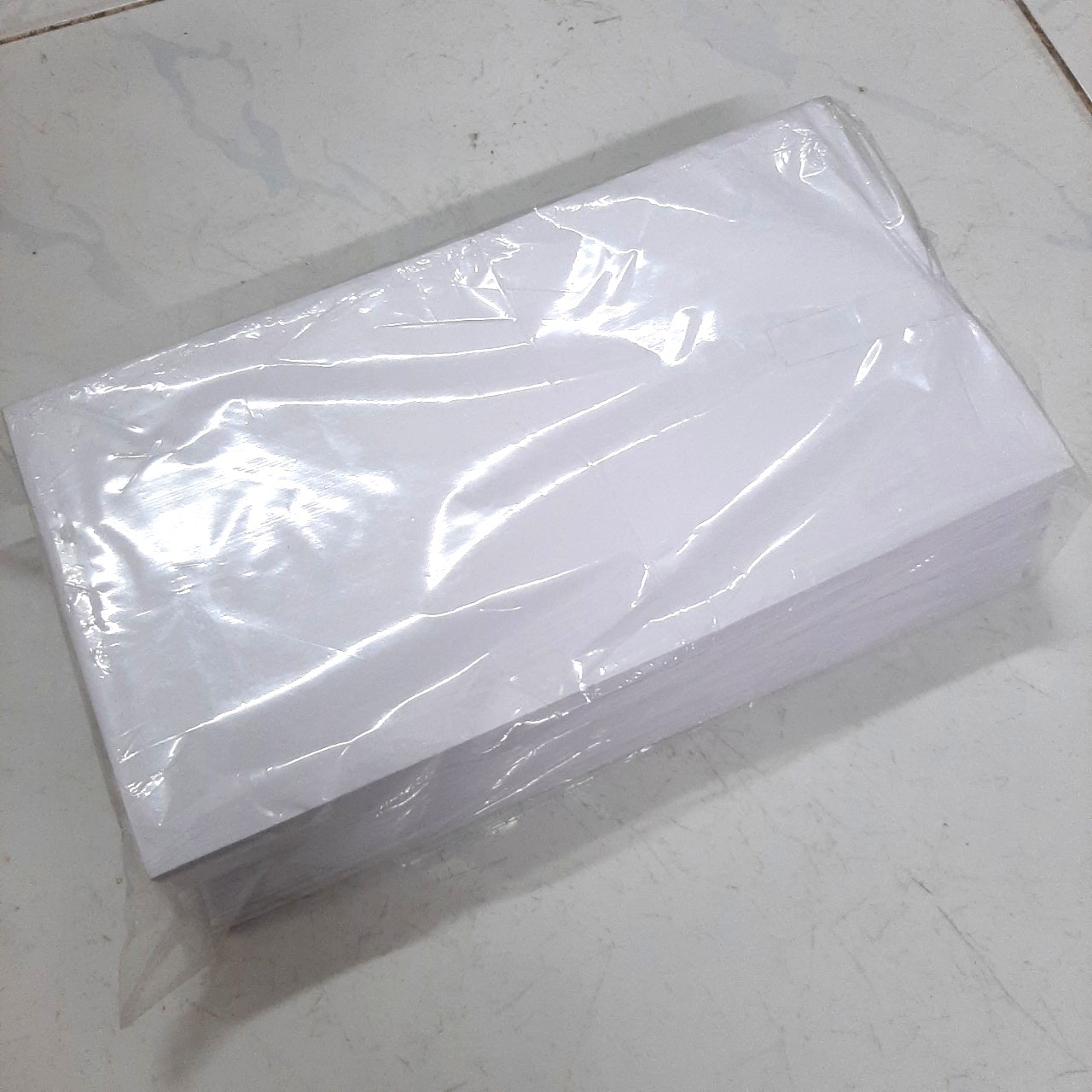 Xấp Bao thư trắng 12x18 / 12x22 / A5 (khoảng 100 cái/ xấp)