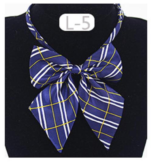 Nơ cài áo sơ mi họa tiết kẻ sọc