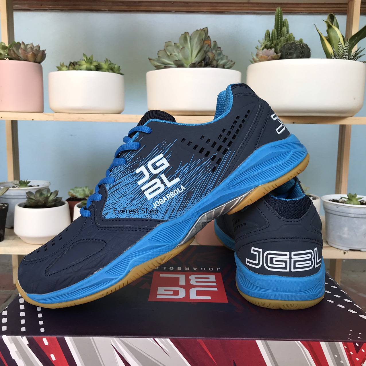 Giày tennis nam cao cấp