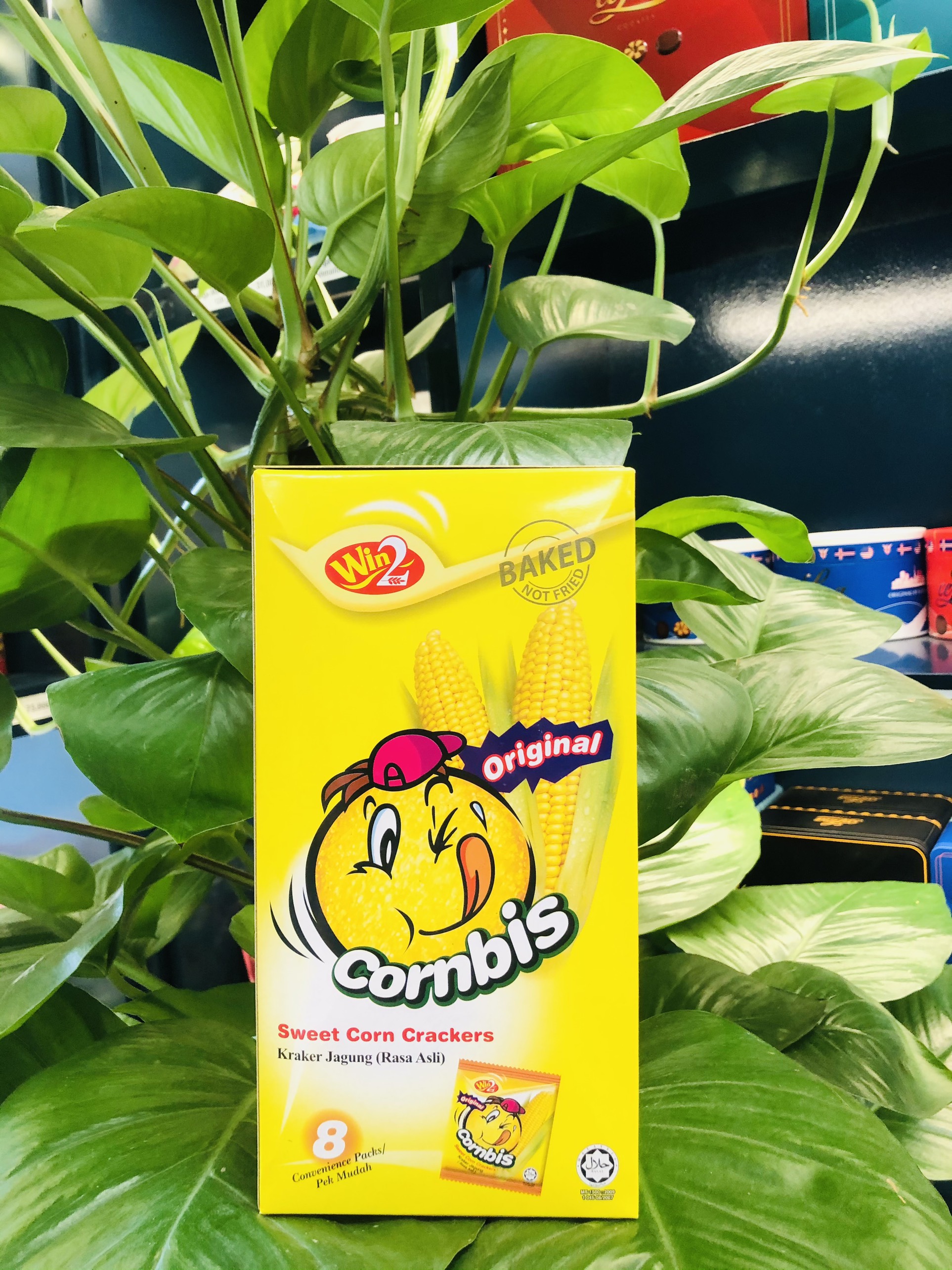 Bánh cracker Bắp Win2 hộp giấy 160gr nhập khẩu