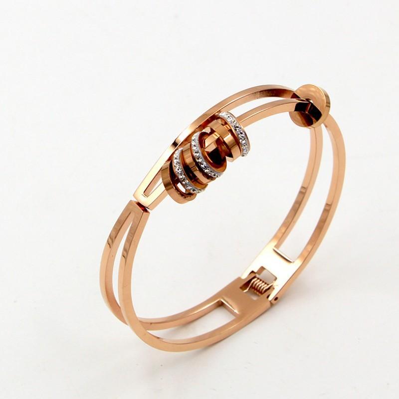 Vòng Tay Nữ Titan Không Đen TT 2433