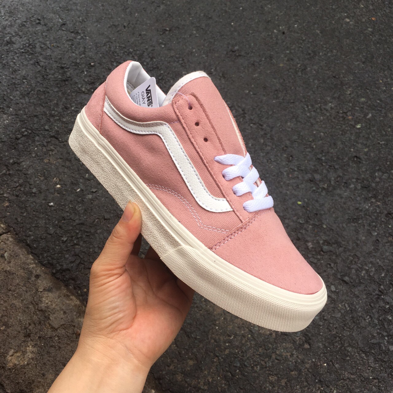 Vans da Hồng
