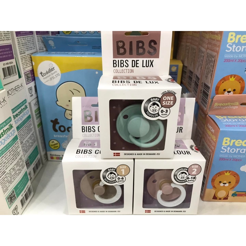 Ti giả Bibs cao su kèm nắp trứng