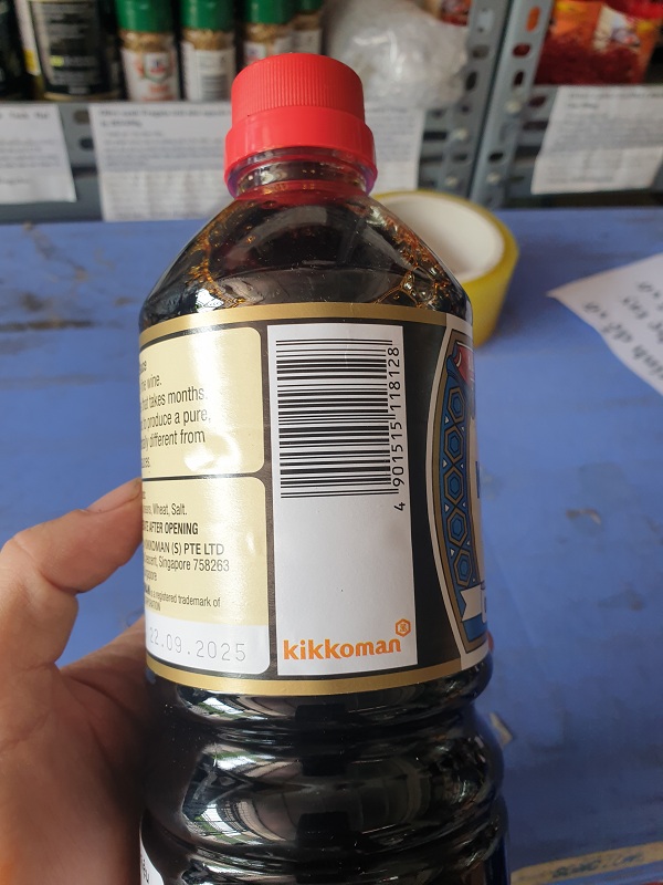 NƯỚC TƯƠNG SOY SAUCE HIỆU KIKKOMAN 1L