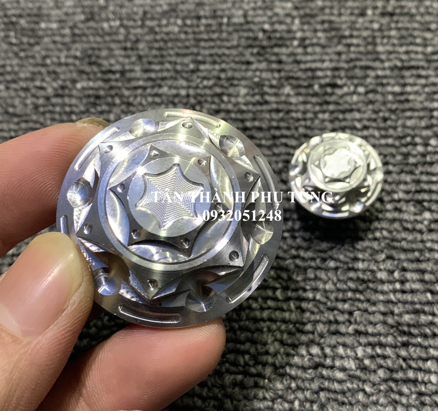 Ốc mâm lửa Salaya kiểu bông mẫu mới cho dòng YAMAHA