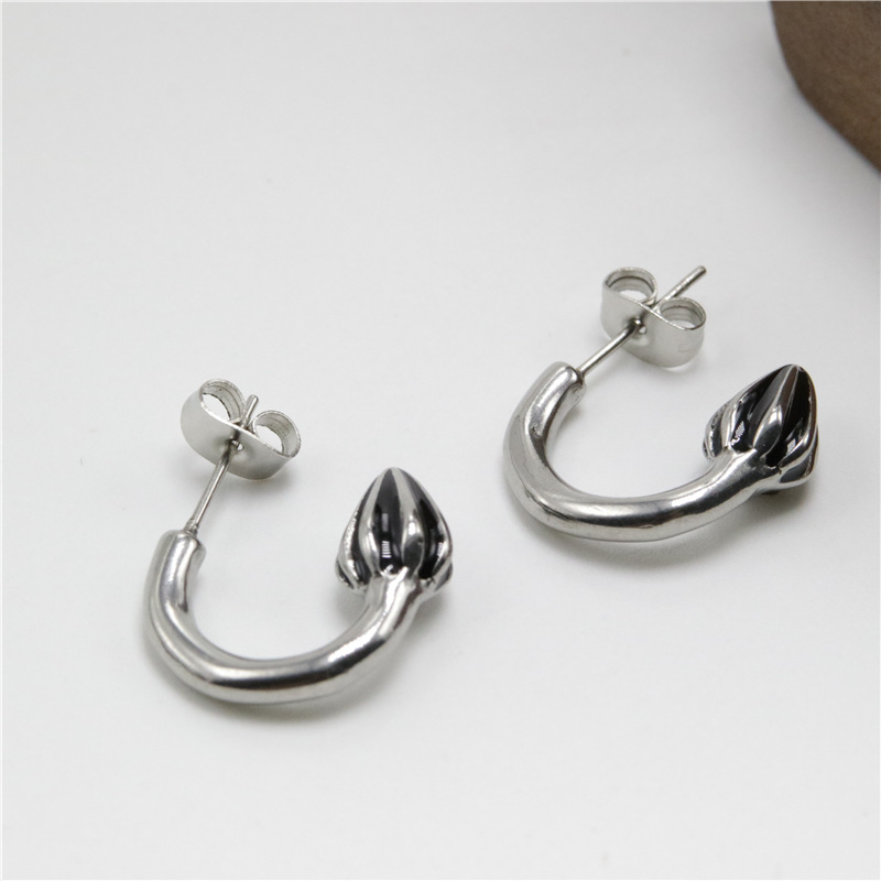 [Ảnh Thật] Bông tai Chrome Heart tròn bạc có bảo hành.