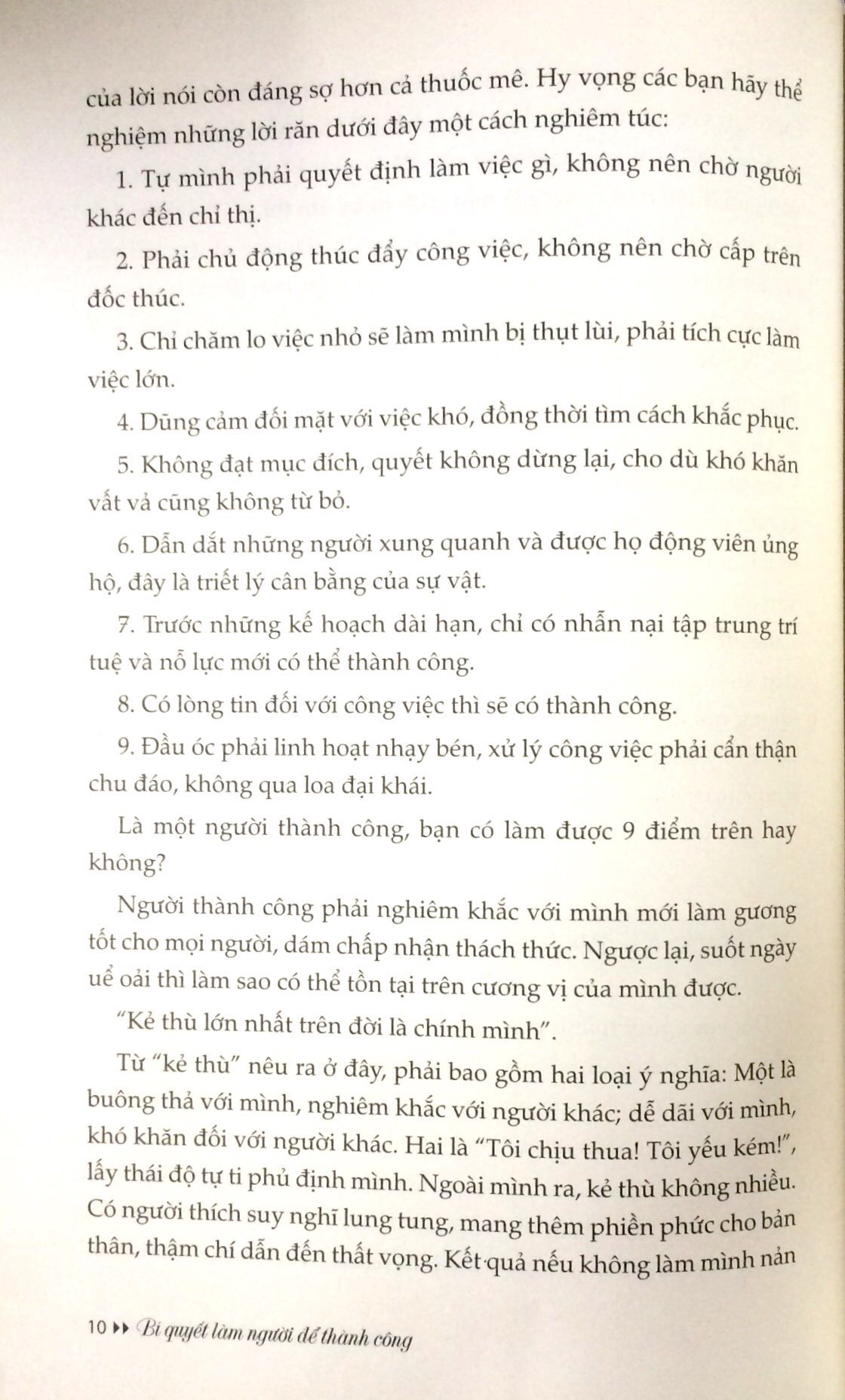 Fahasa - Bí Quyết Làm Người Để Thành Công