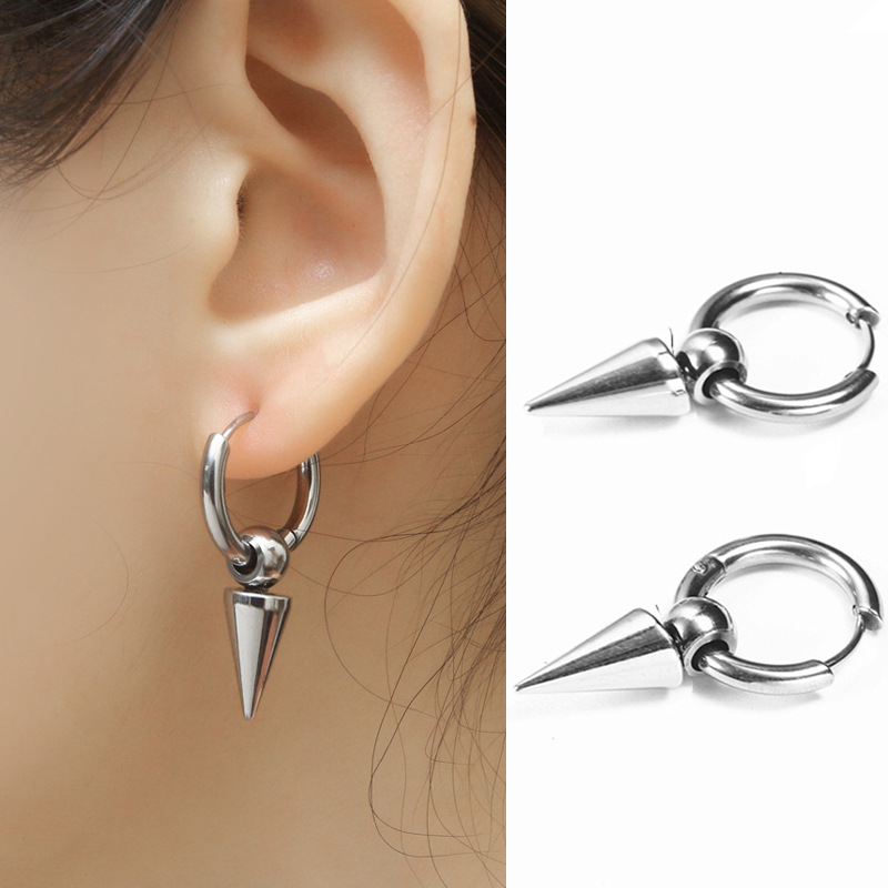 Khuyên tai nam Titan xỏ lỗ thả hình nón