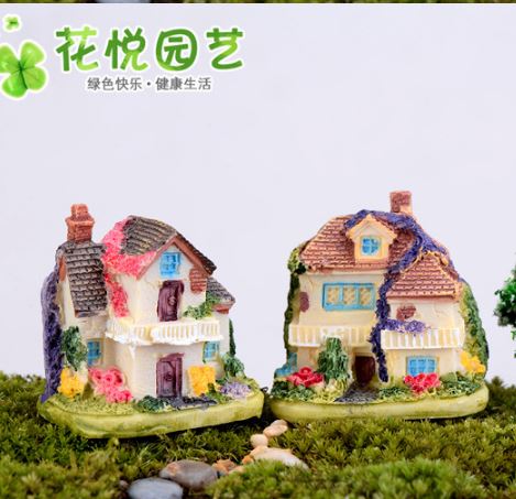 Biệt thự mini trang trí hồ cá tiểu cảnh
