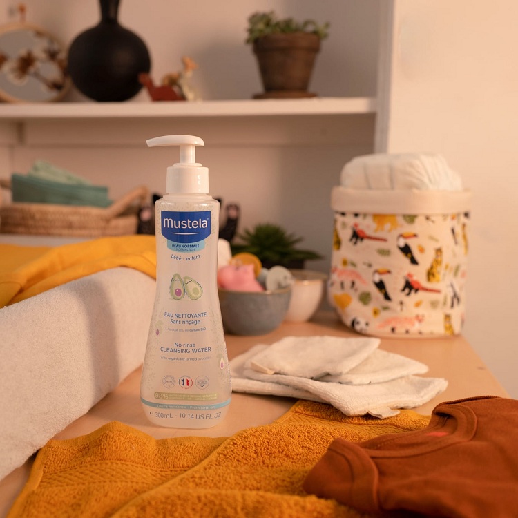 Nước làm sạch mặt và cơ thể 300ml