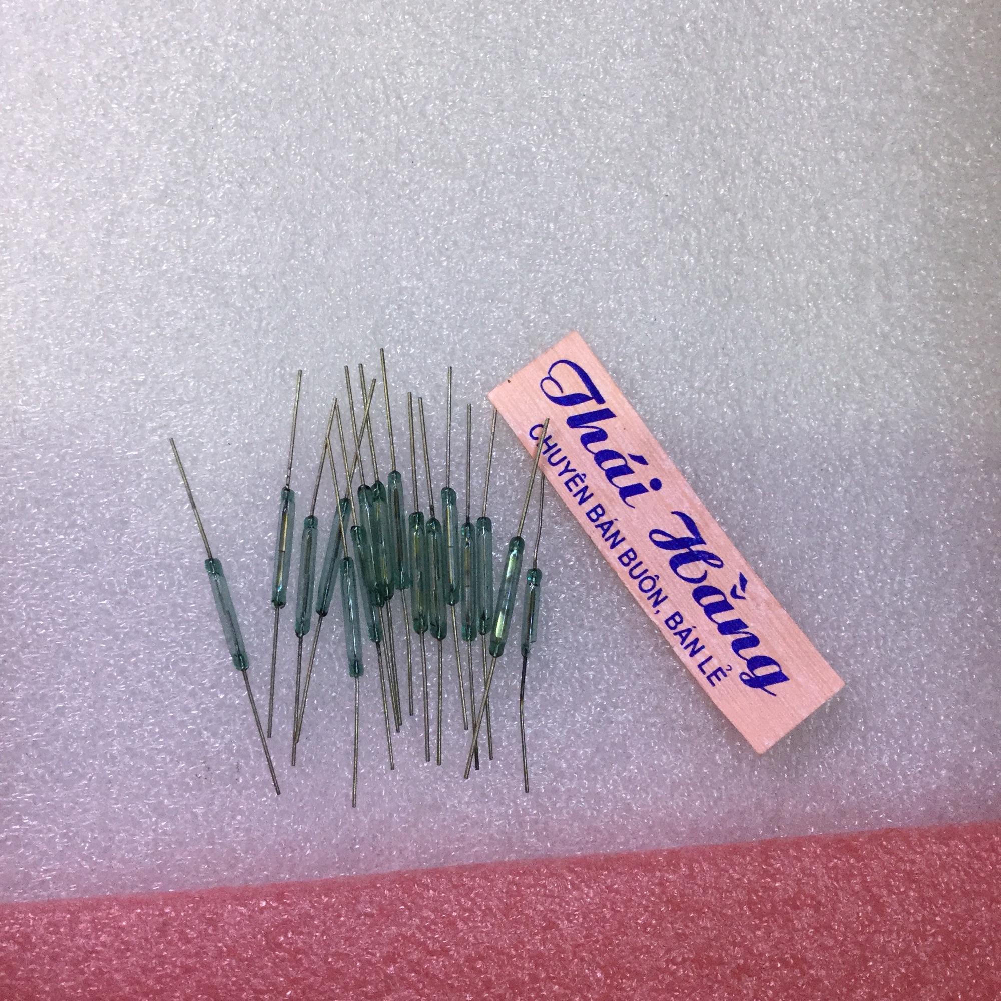Công tắc từ 2.8 cmx2 mm