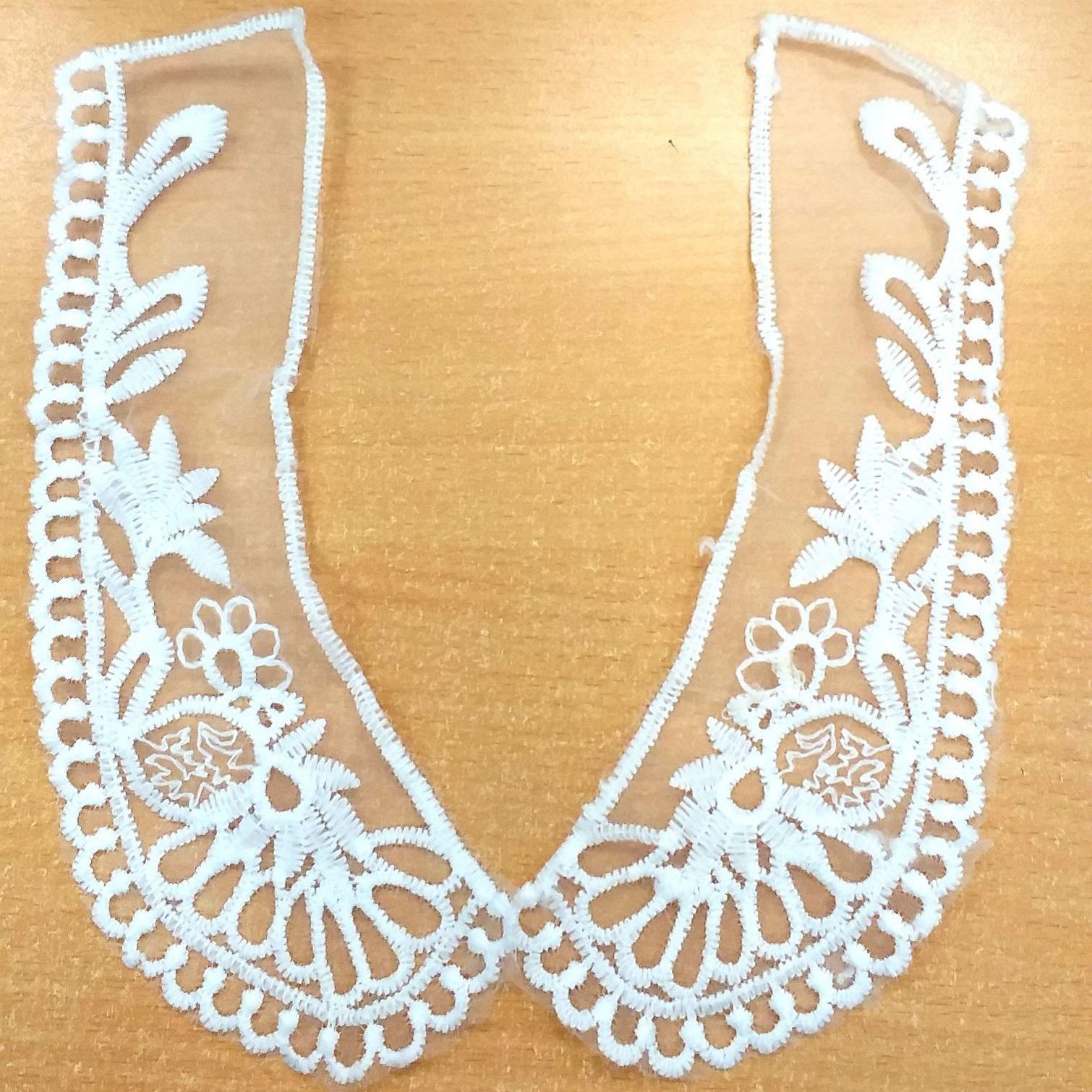Cổ sen 2 lá may lên áo