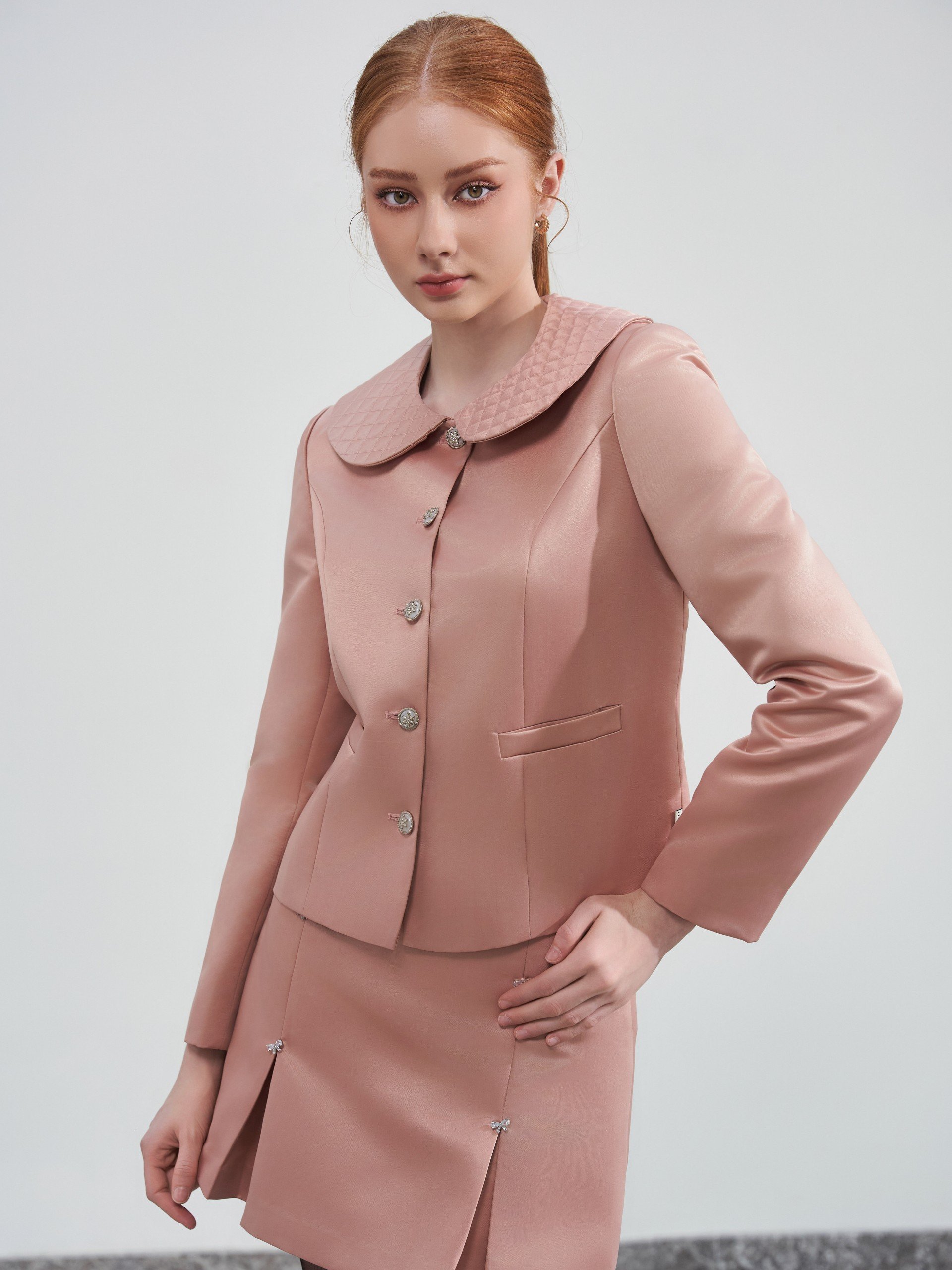 D.CHIC Chân váy A ngắn 4 cúc nơ MS: 381727