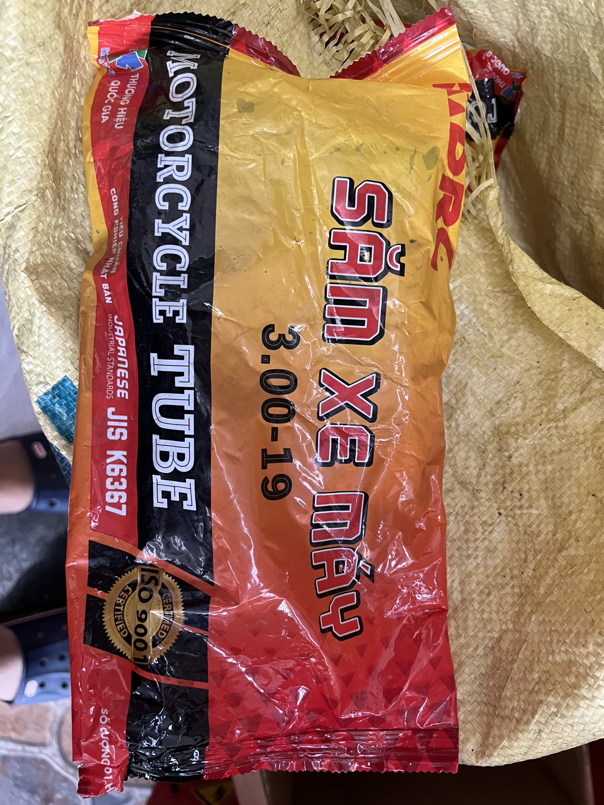 Lốp Xe Ba Gác, Xe Bò 3.00-19 DRC