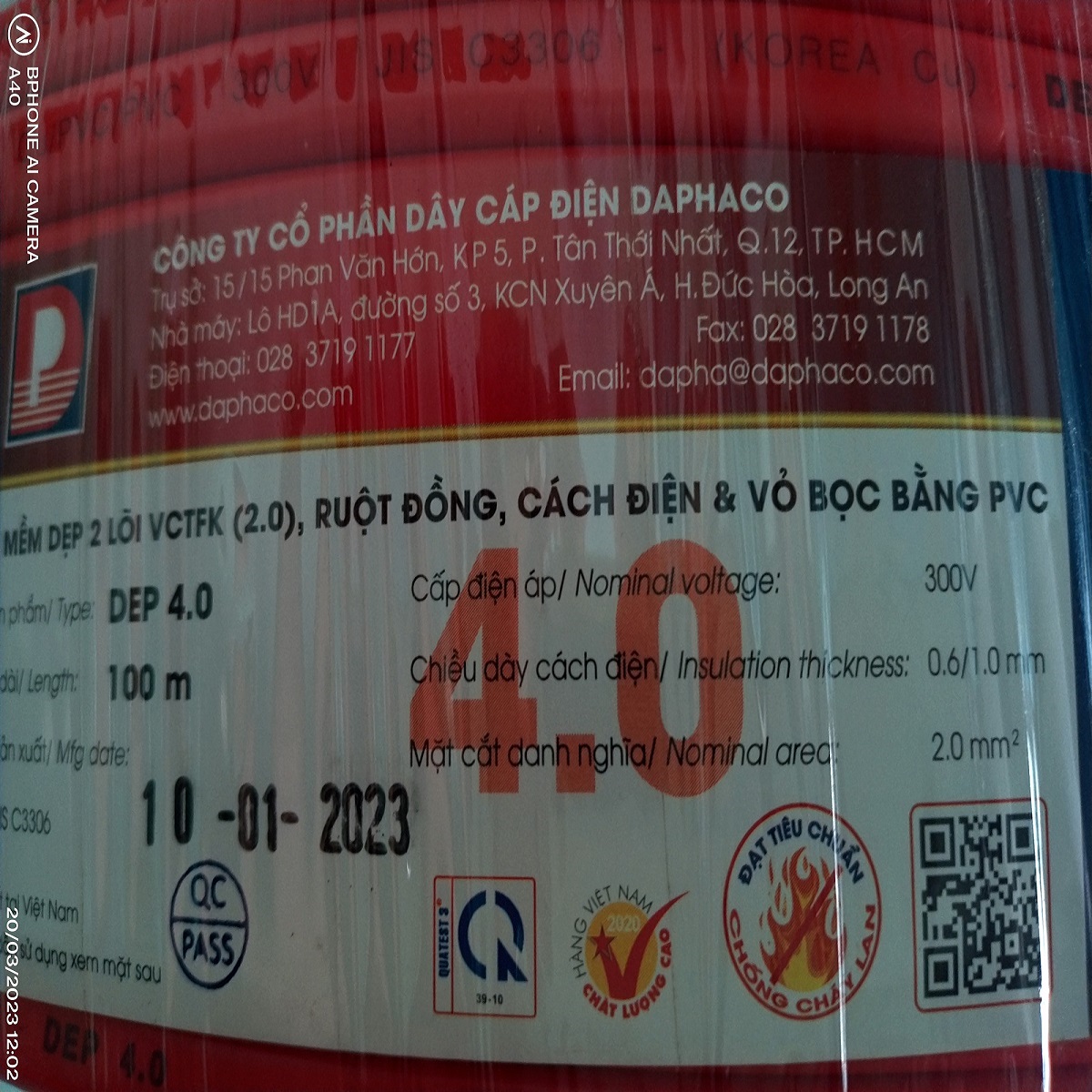 Dây điện đôi dẹp ruột đồng nguyên chất chịu tải cao 2 lớp vỏ cuộn 30M Daphaco 2X4.0
