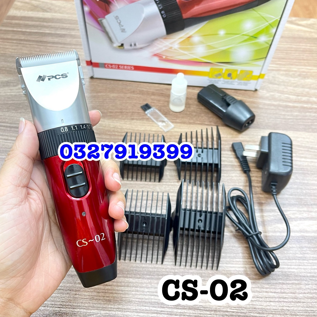Pcs Hair Trimmer Cs02 - Family Trimmer with 2 Batteries 4V 800Mah, Led Light, Adjustable Blade 0.8-2mm, Usage Time 120 Minutes, High Quality, Safe, Easy to Use