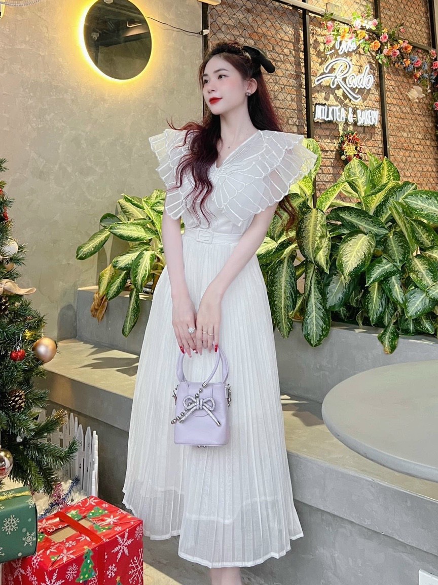 Váy đầm dập ly cao cấp họa tiết bướm dự tiệc, Đầm xòe dập ly cổ cách dáng phồng quyến rũ siểu cổ tích