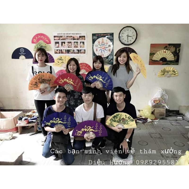 [ SIZE TO ] Quạt Lụa Thư Pháp Cầm Tay .