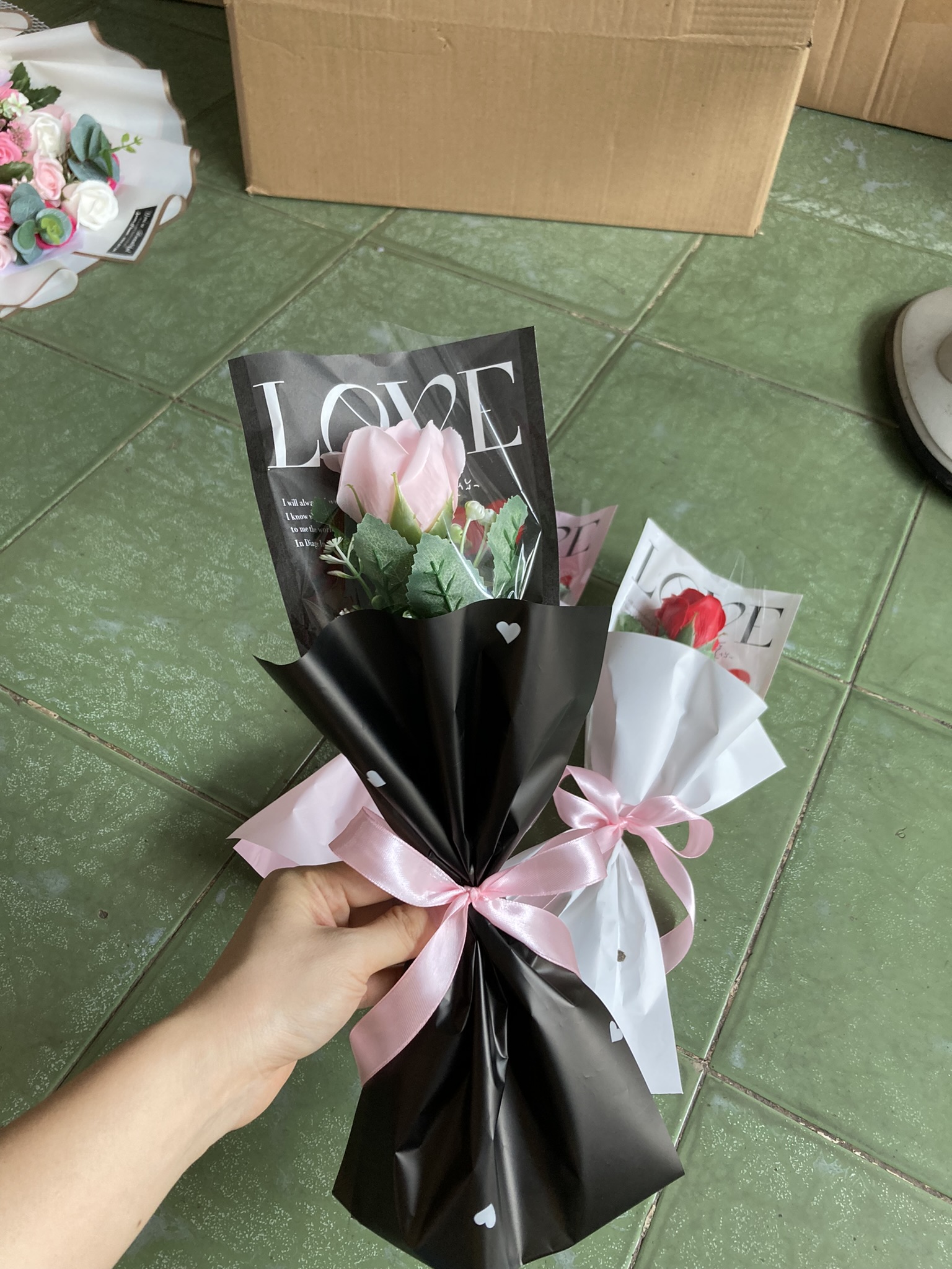 (Nhiều Mẫu - Mua Nhiều Giá Giảm) Bó Hoa 1 Bông, Bó Hoa Sáp 1 Bông