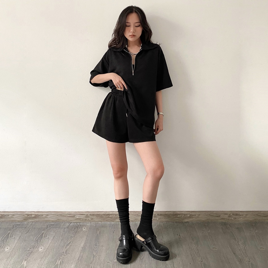 HIGHCHIC - ALL-BLACK SET SHORT VERSION - HIGHCHIC - Gấm mềm dập gân