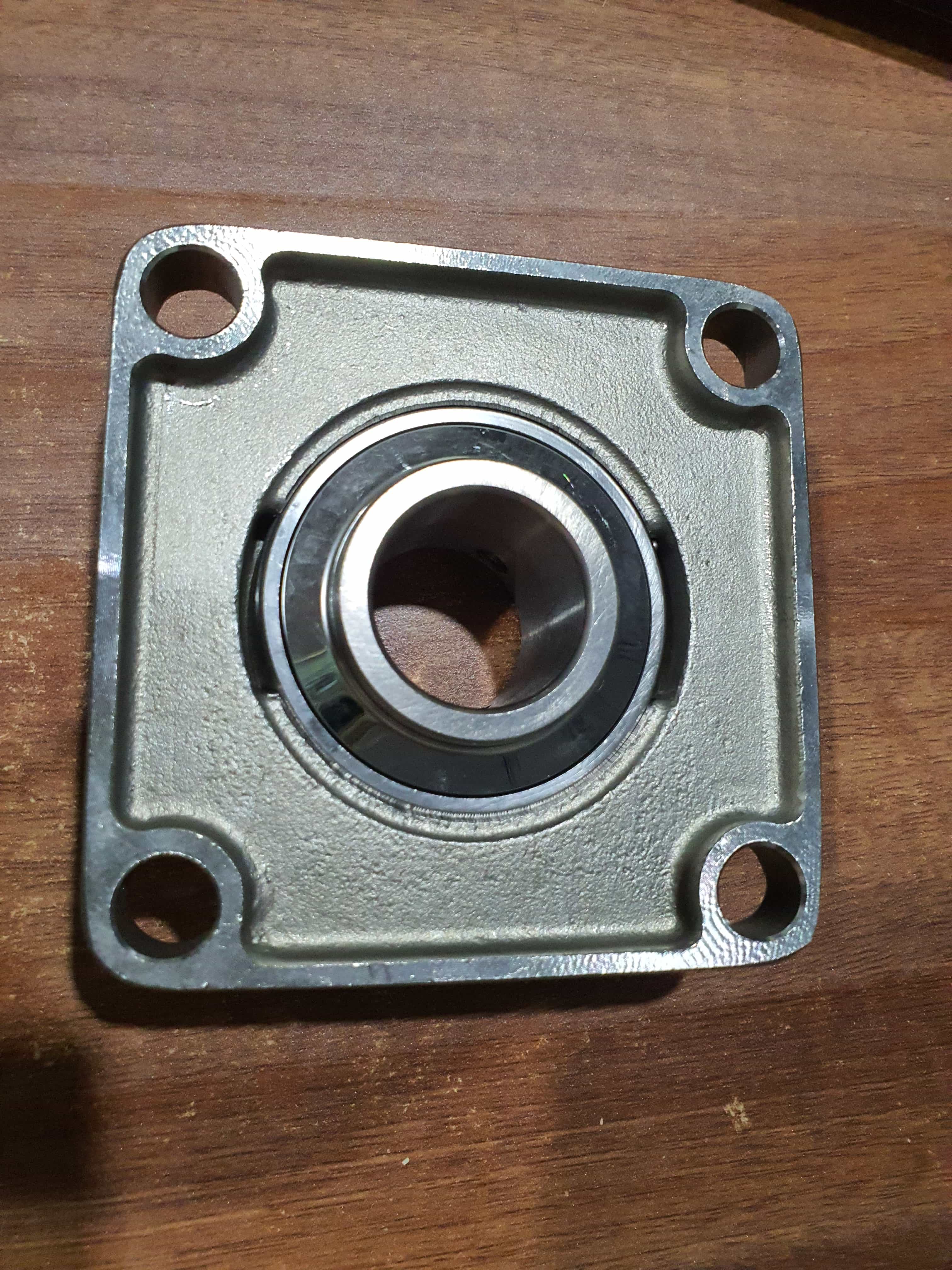 Gối đỡ vòng bi INOX SUCF208 - Trục Ø40