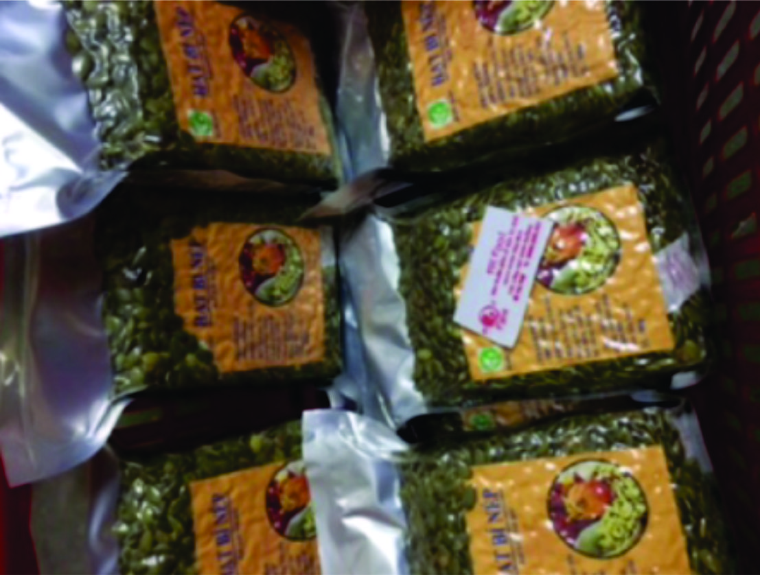 Hạt bí sống tách vỏ Ấn Độ 500g