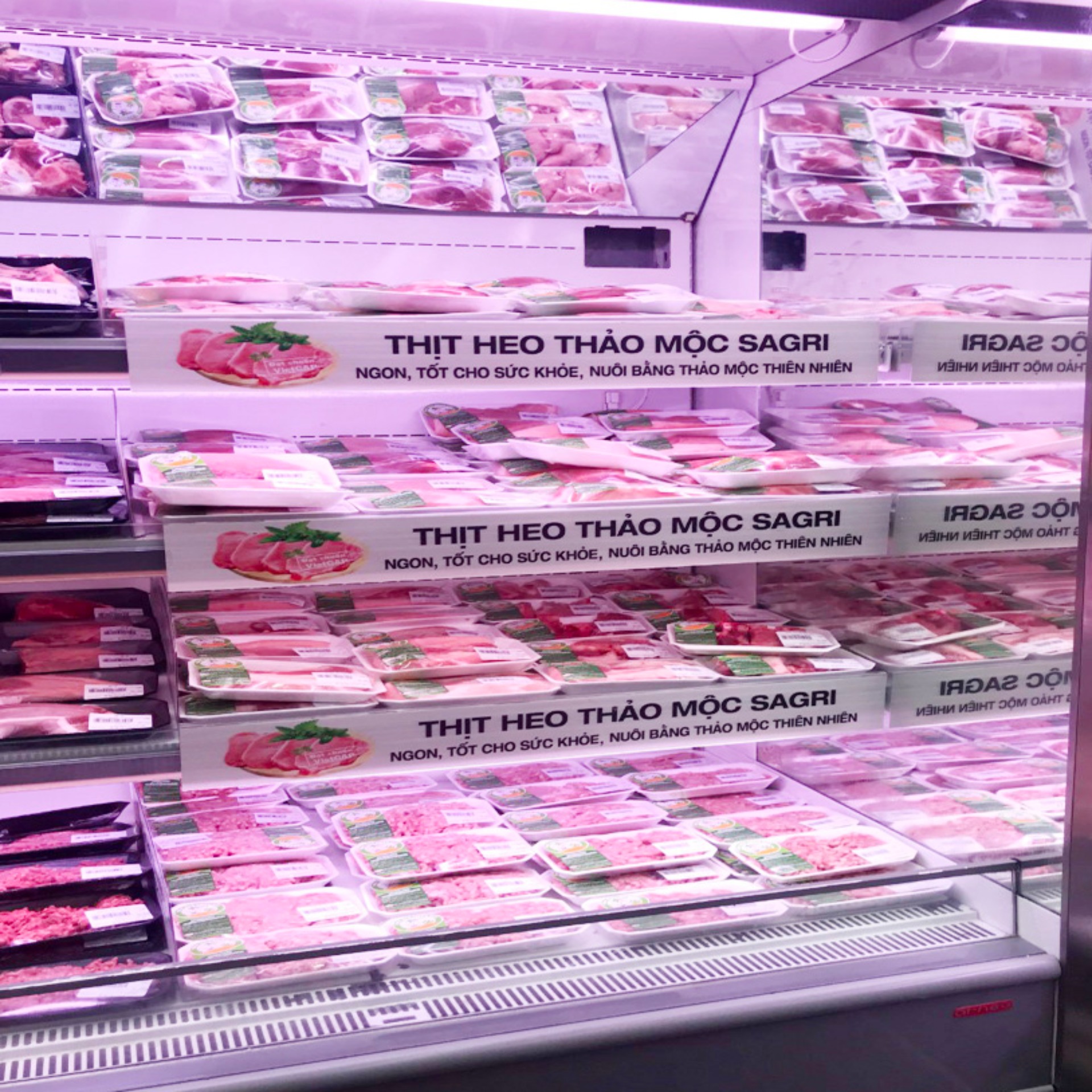 Thịt vai heo Thảo mộc Sagri 1kg - [Giao Ngay Tại HCM]