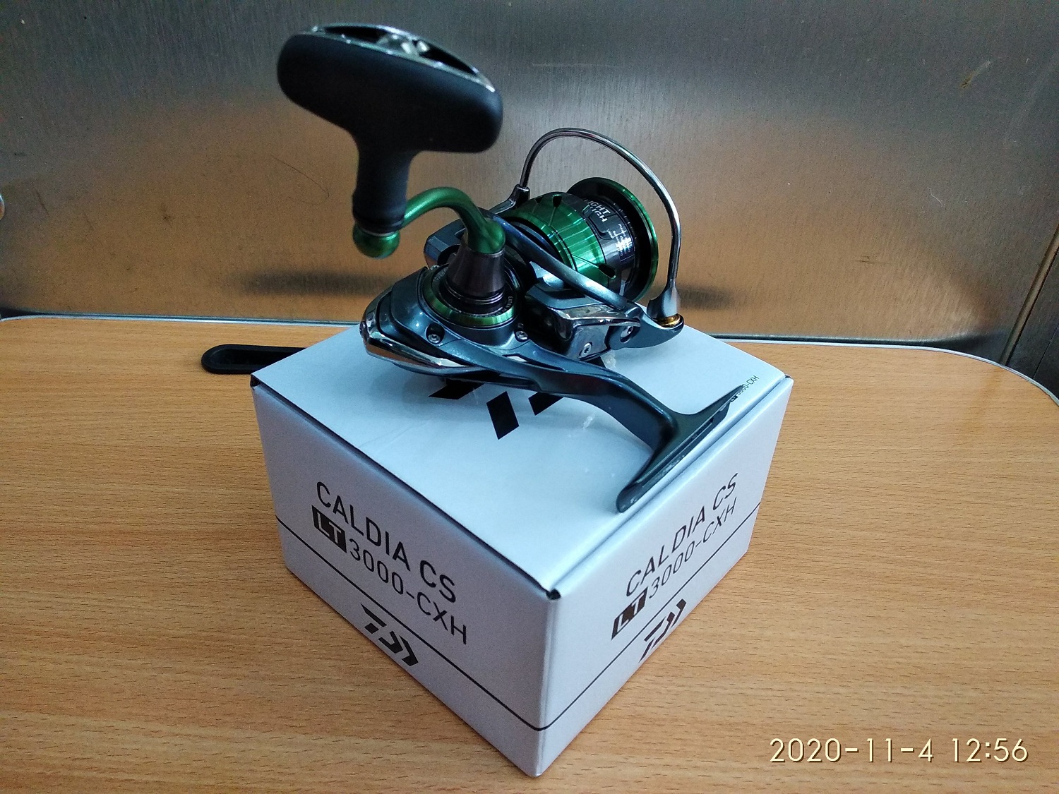 Máy Câu Cá Daiwa Caldia CS LT 3000-CXH - Máy Đứng