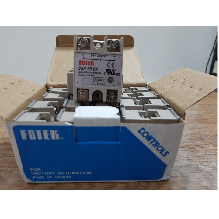 Fotek SSR - 100DA Rơ le bán dẫn, rơ le rắn 100DA