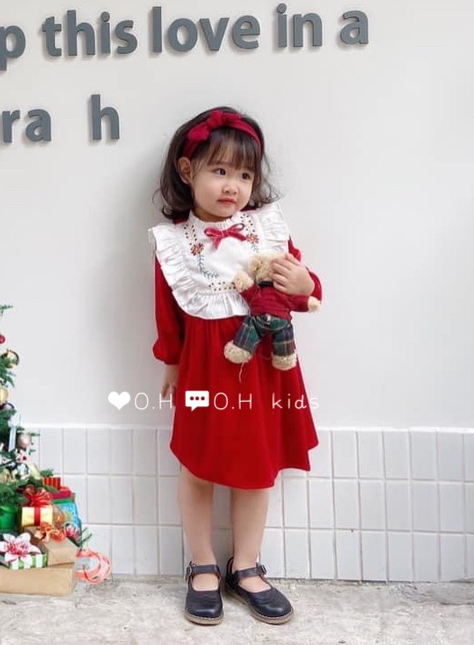 Váy nhung đỏ tiểu thư sang chảnh cho bé gái