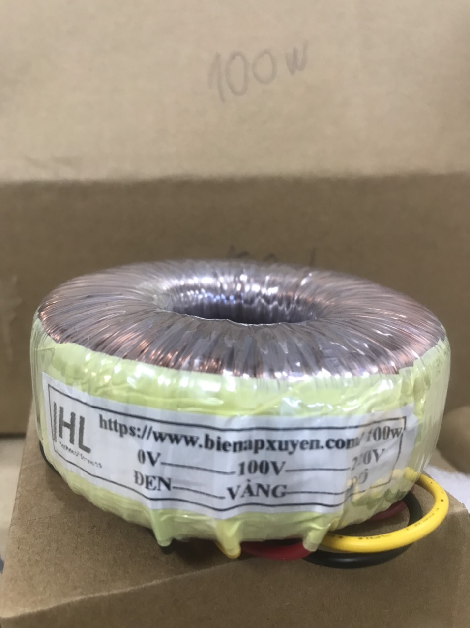 Biến áp đổi nguồn 100Va , 220V-100V