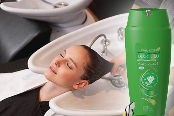 Dầu gội dược liệu thái dương 3 mùi lá