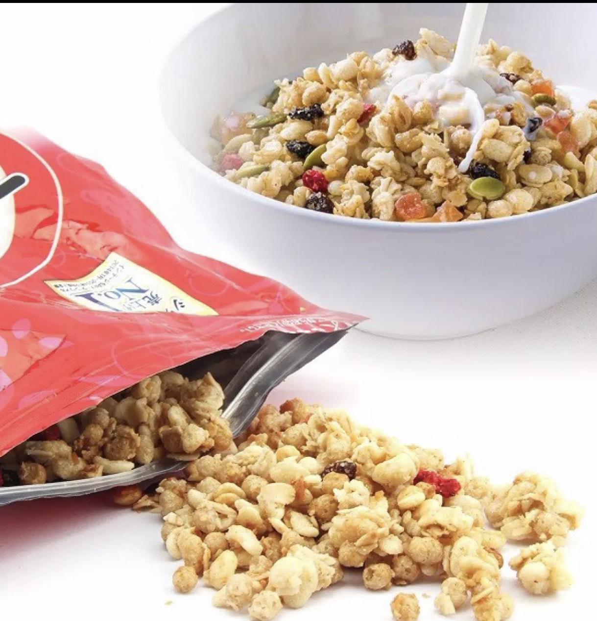 Ngũ cốc Calbee Nhật Bản 750g
