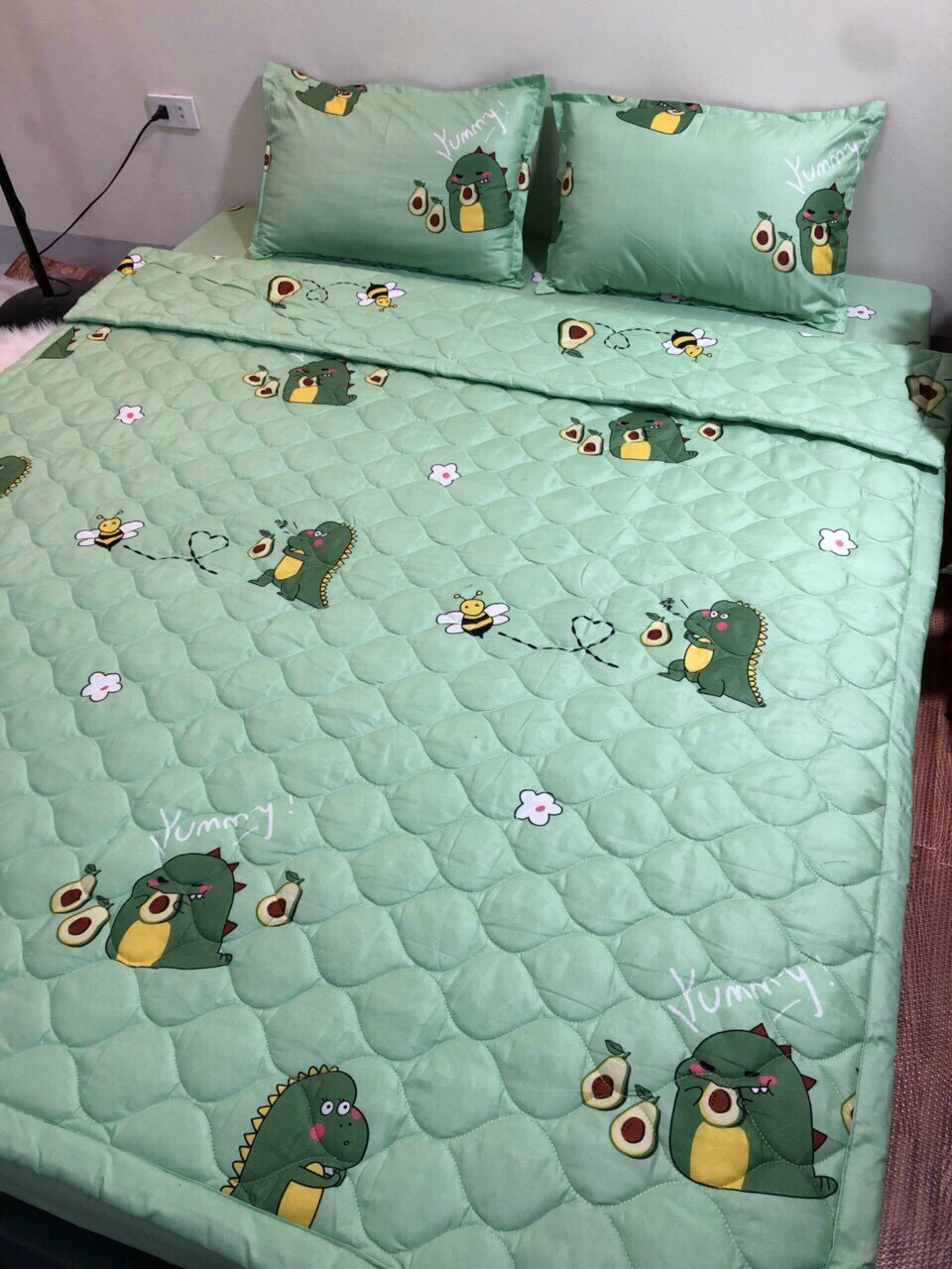 [HCM] Chăn Cotton Poly Khủng Long Xanh Siêu Dễ Thương ( 1m6 x 2m )