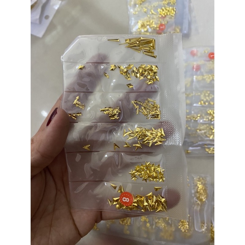 [HCM]CHARM KIM LOẠI GẮN MÓNG SIÊU XINH