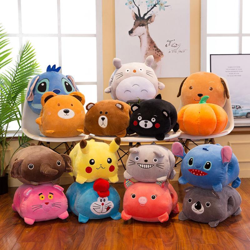 Gối ủ ấm tay hình chú chó đáng yêu - Bộ Gối Kèm Ủ Tay 3 Trong 1 Hình Chú Chó Kích Thước 25x25 cm -TÚI SƯỞI tay, gối ngủ văn phòng, túi sưởi gia đình (Màu ngẫu nhiên)