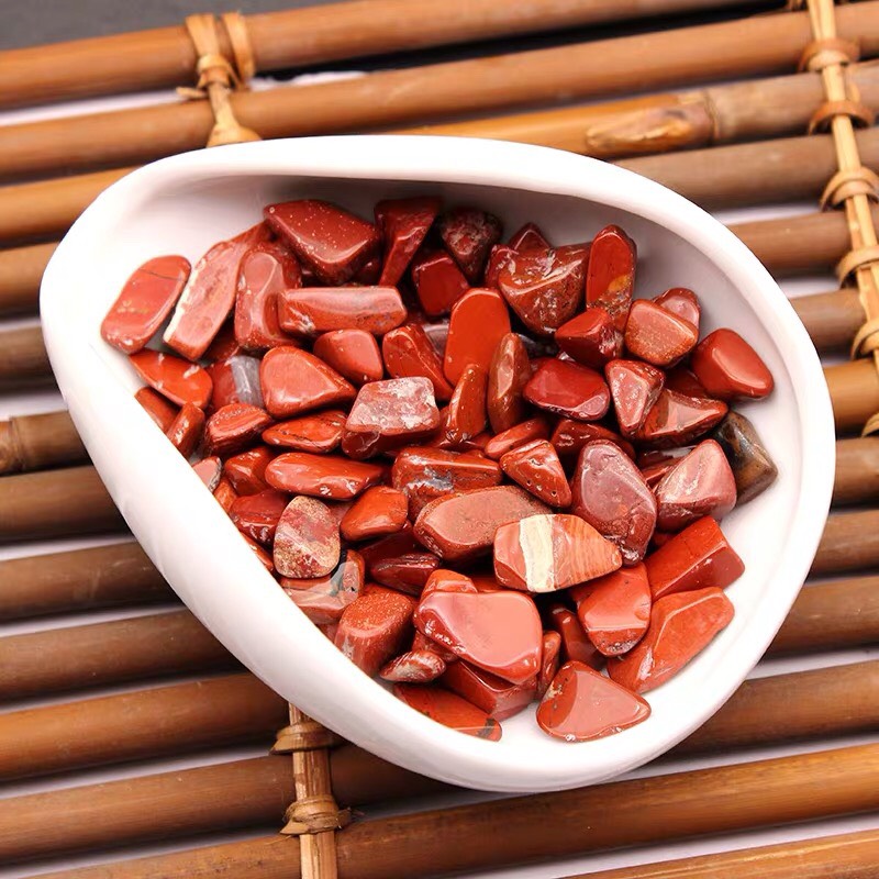 Đá phong thủy Thạch Anh Màu Đỏ (100g)
