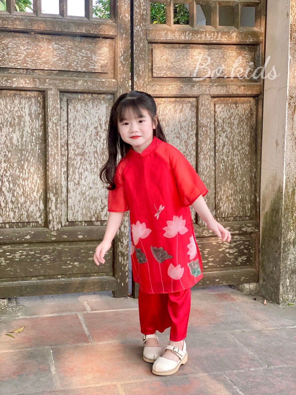 ÁO DÀI BÉ GÁI HOA SEN SIÊU XINH