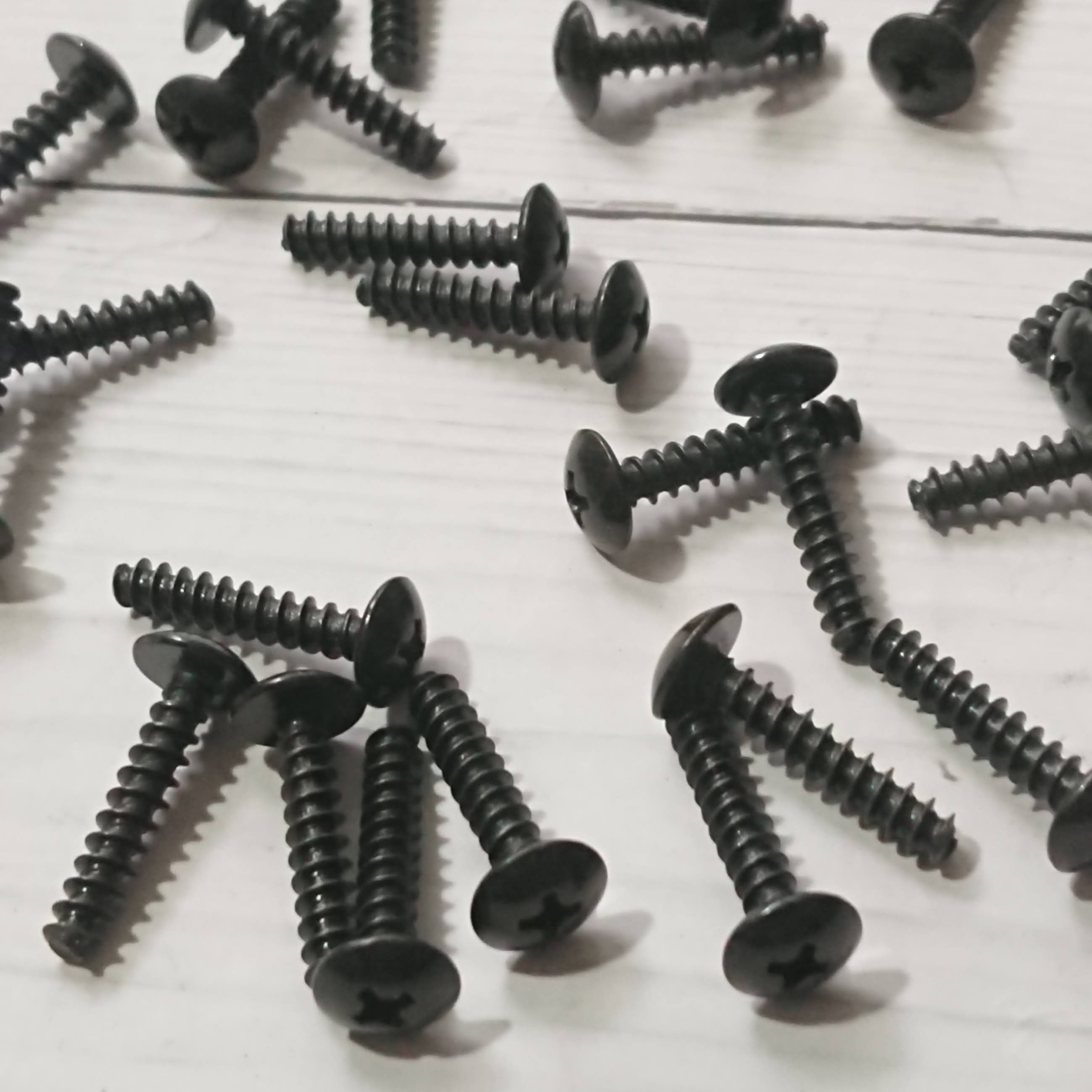 Bộ 10 con ốc 4 ly dài 20mm ren xoắn