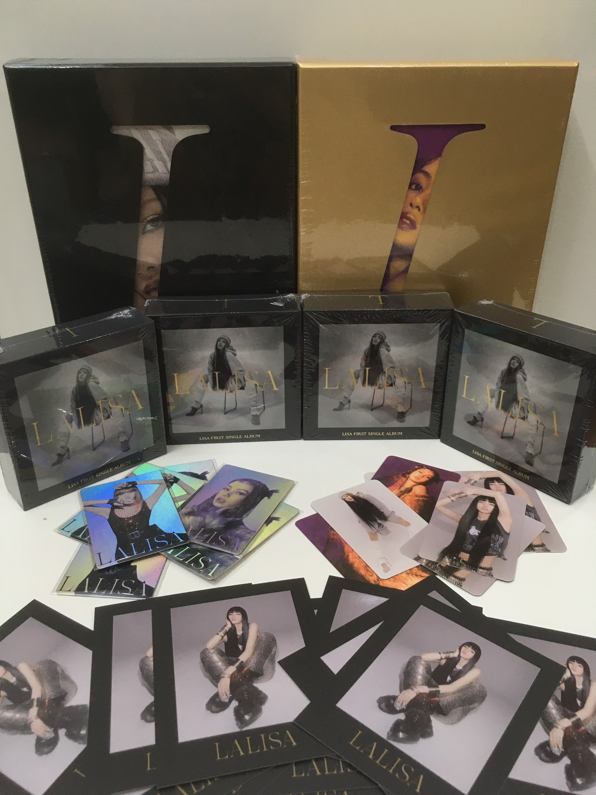 Album LALISA có sẵn