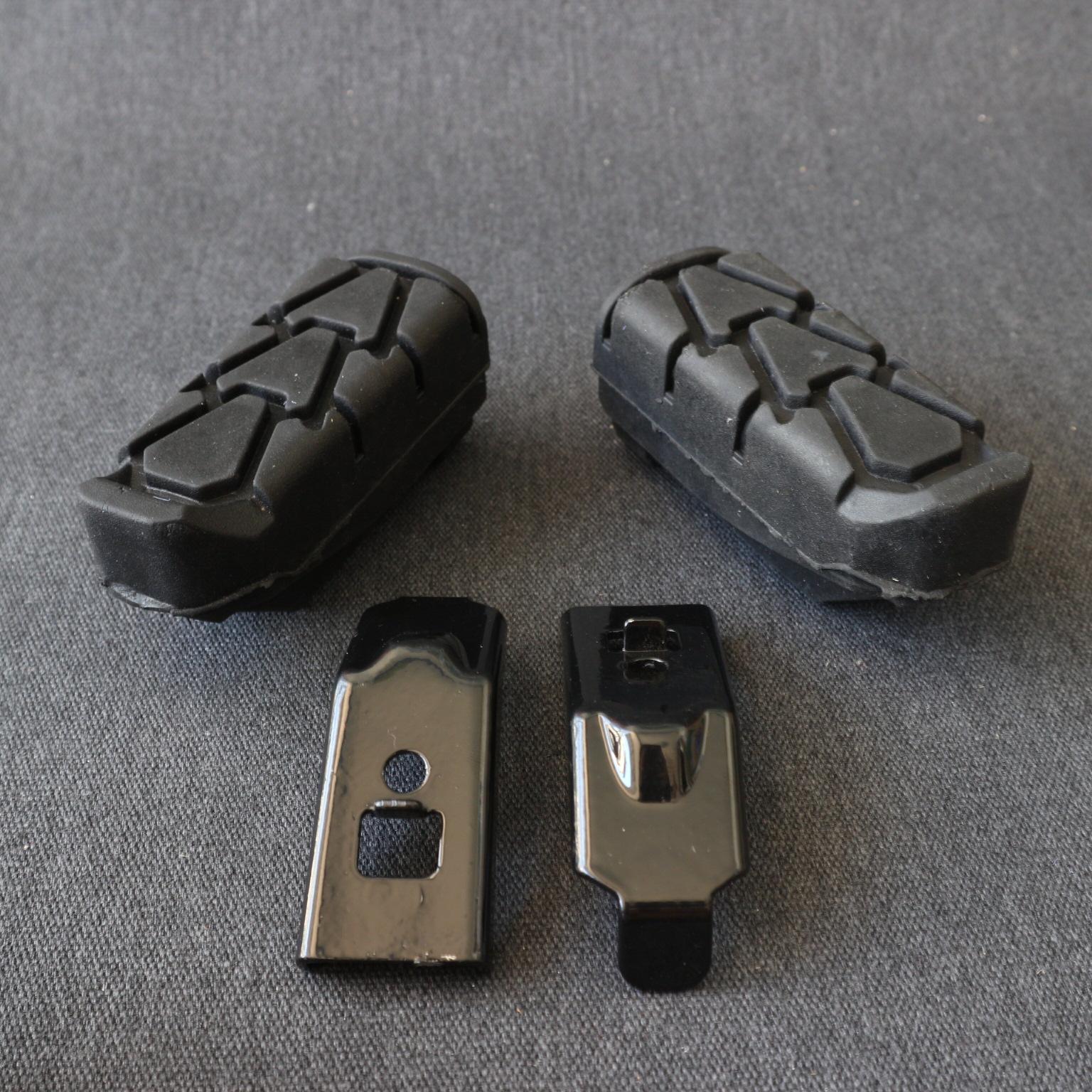 Gác chân trước gắn xe máy WINNER 150 (màu đen)